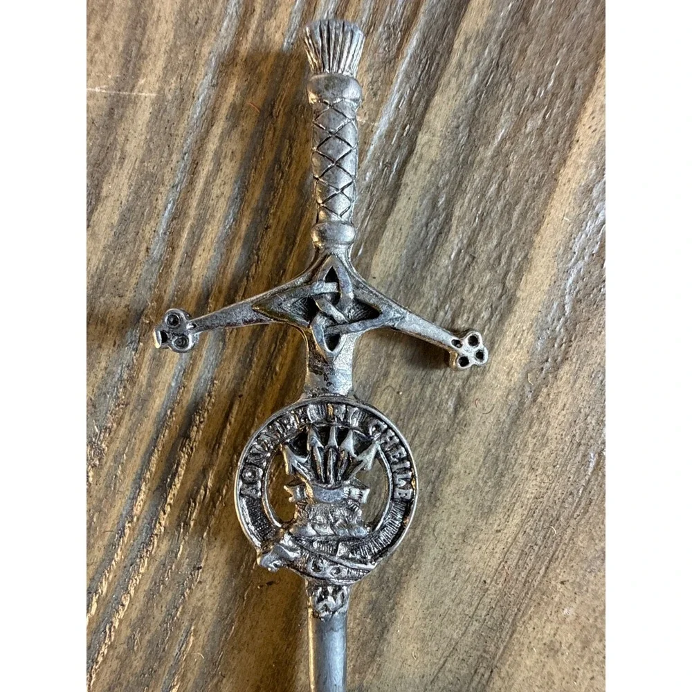 Vintage Scottish Clan Crest Sword Kilt Pin Silver Tone Fair Celtic Knot
